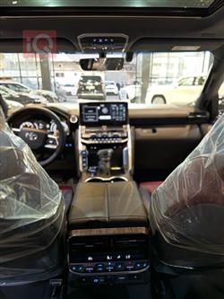 تۆیۆتا لاند کروزەر